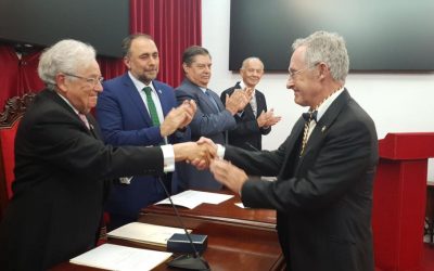 Ángel Carracedo ingresa na Real Academia de Medicina de Galicia
