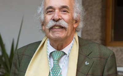 O profesor Manuel J. Tello, galardoado na XI edición do Premio de Divulgación Científica José María Savirón da Universidad de Salamanca